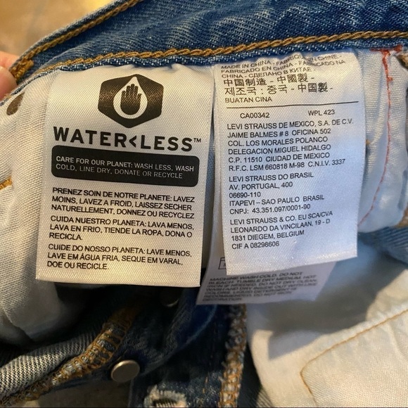 LEVI’S Blue Raw Hem Side Band Jean Shorts Size 28 - Picture 7 of 11